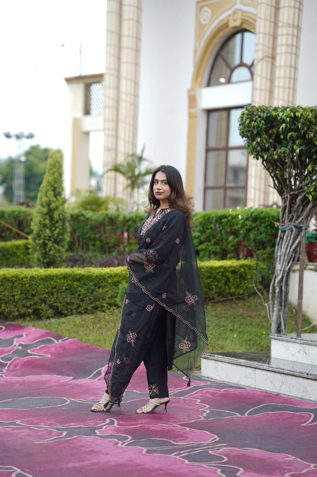 Black elegant suit set