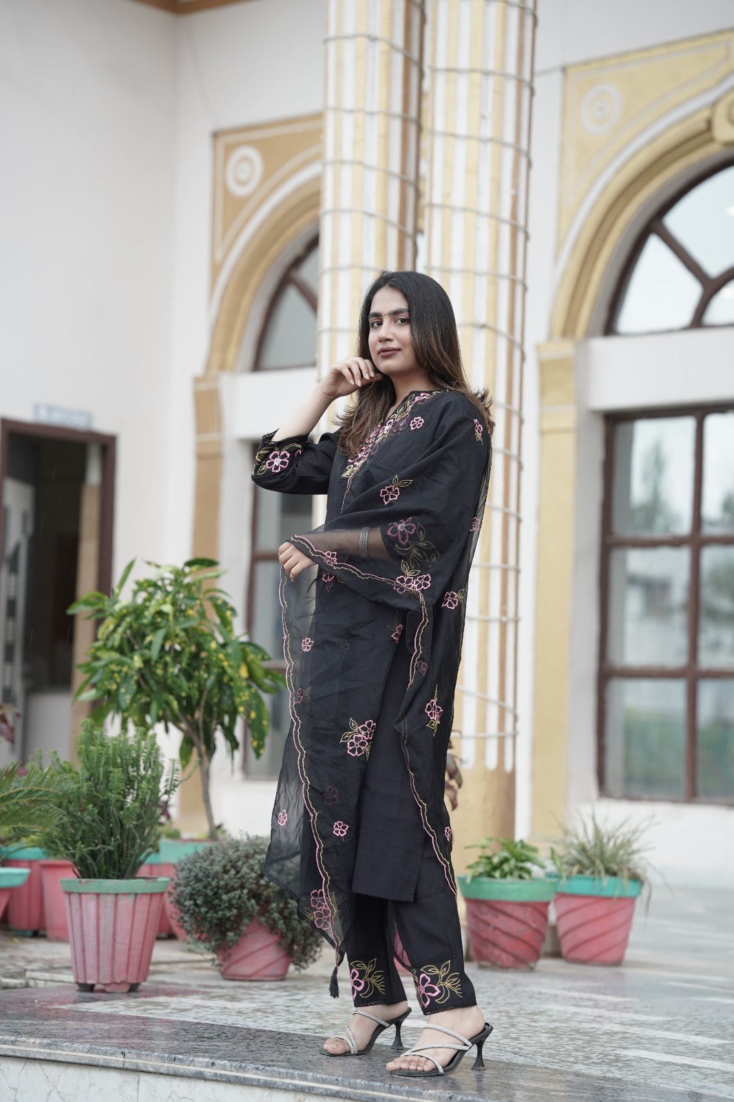 Black elegant suit set