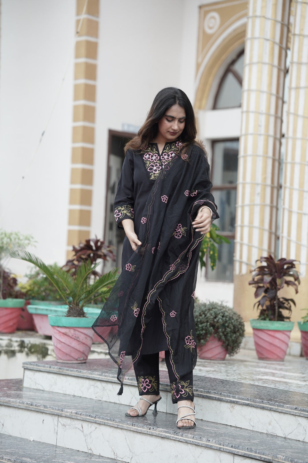 Black elegant suit set